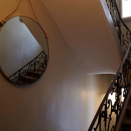 Hotel Therese Париж Екстериор снимка