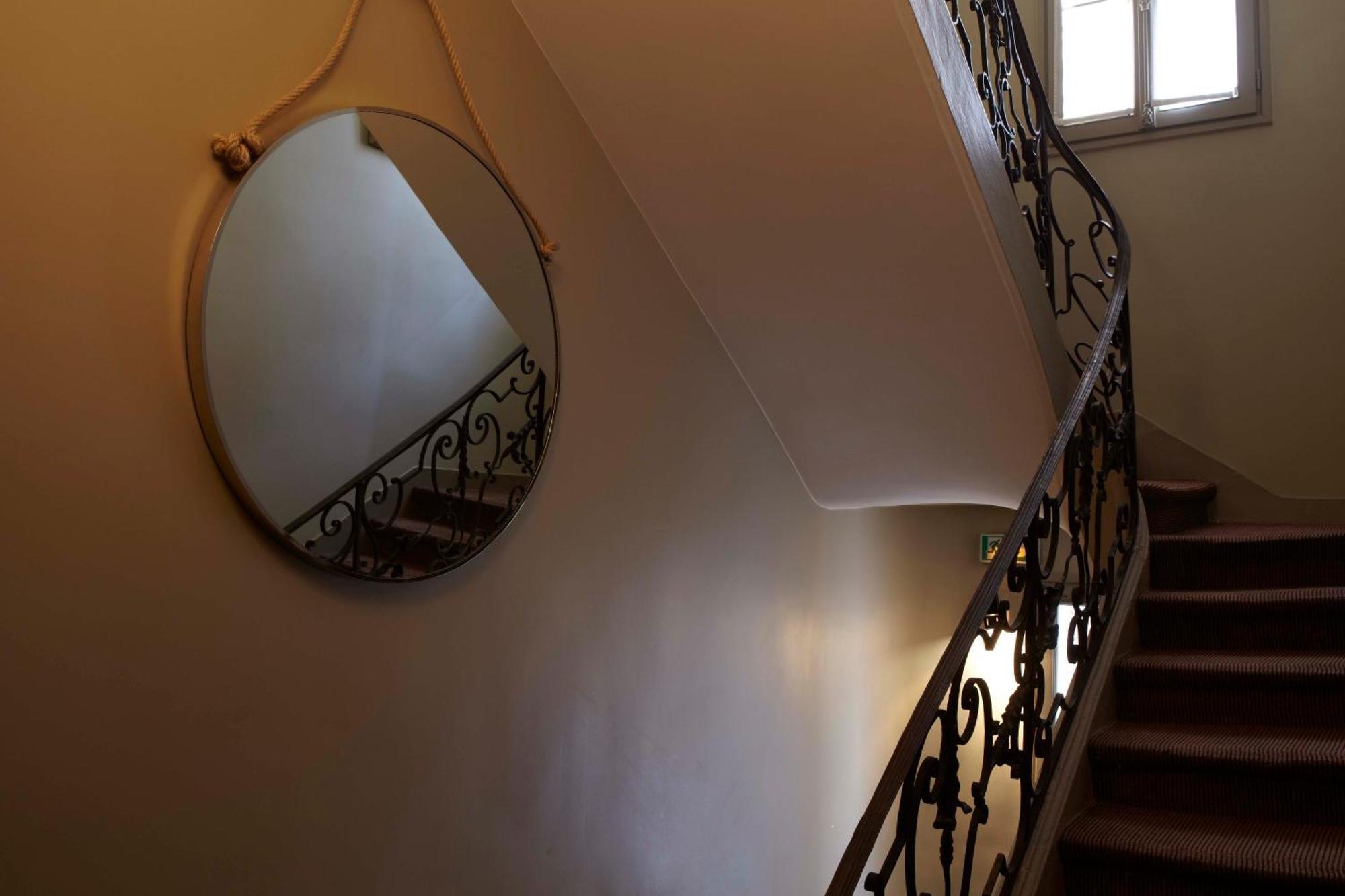 Hotel Therese Париж Екстериор снимка