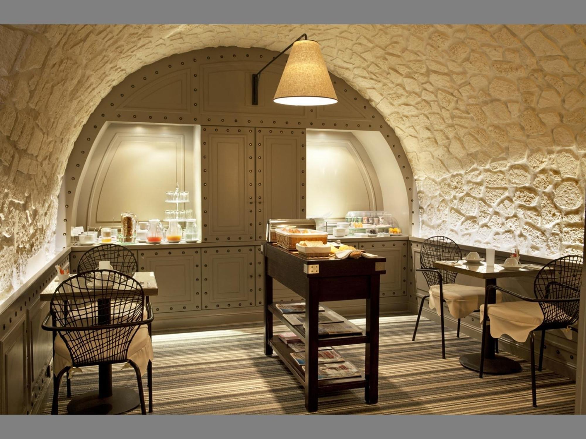Hotel Therese Париж Екстериор снимка