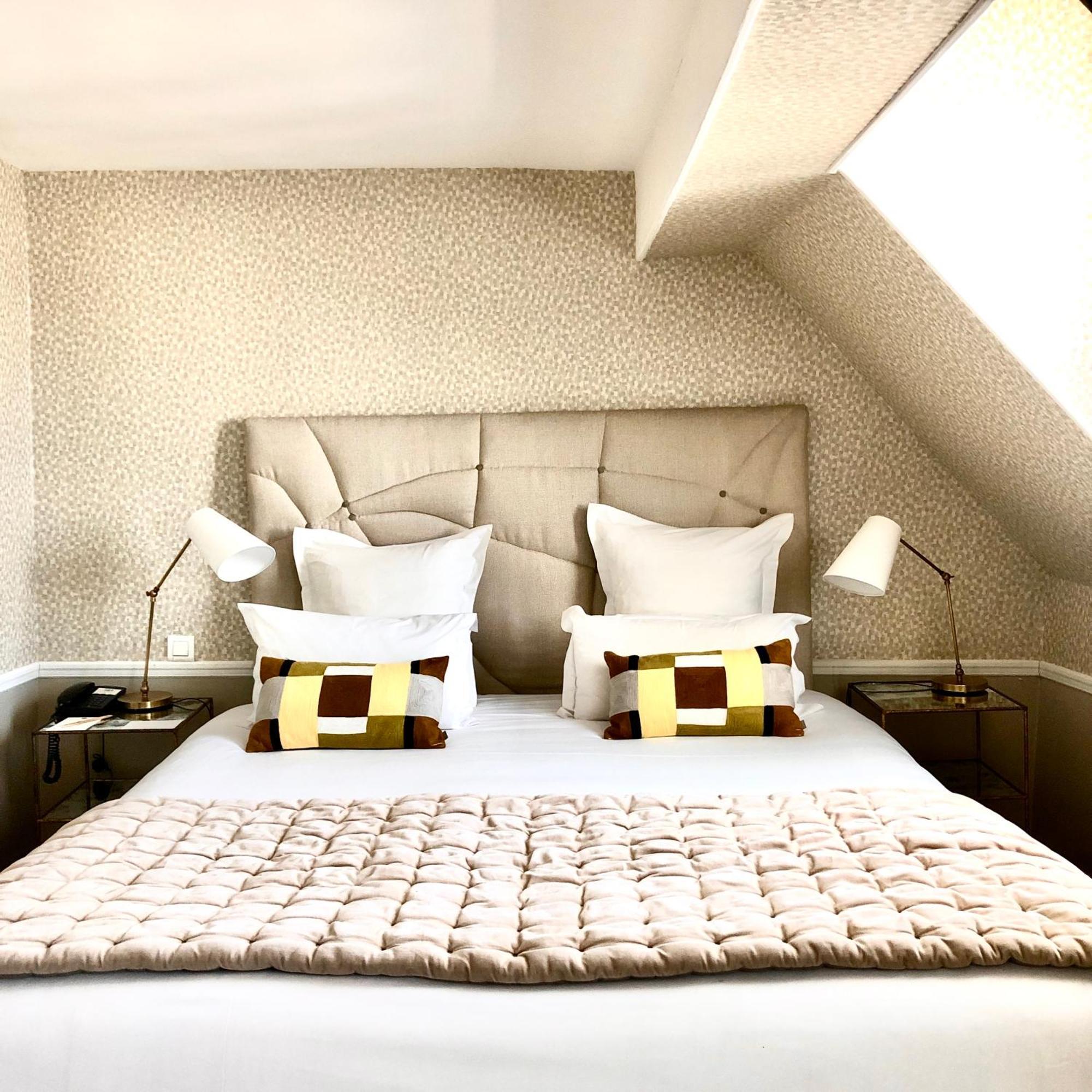 Hotel Therese Париж Екстериор снимка